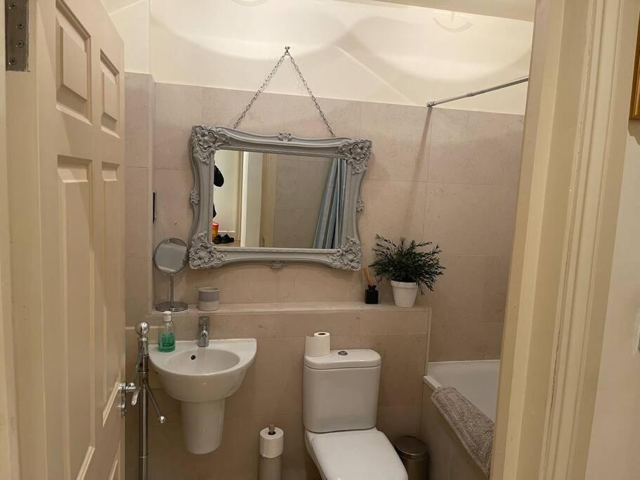 Luxurious Serviced Apt Next To The City Of London And Tower Bridge Apartment Luaran gambar